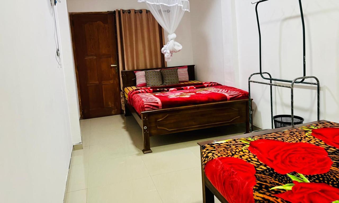 Grand Adamspeak Hotel Nallathanniya Luaran gambar